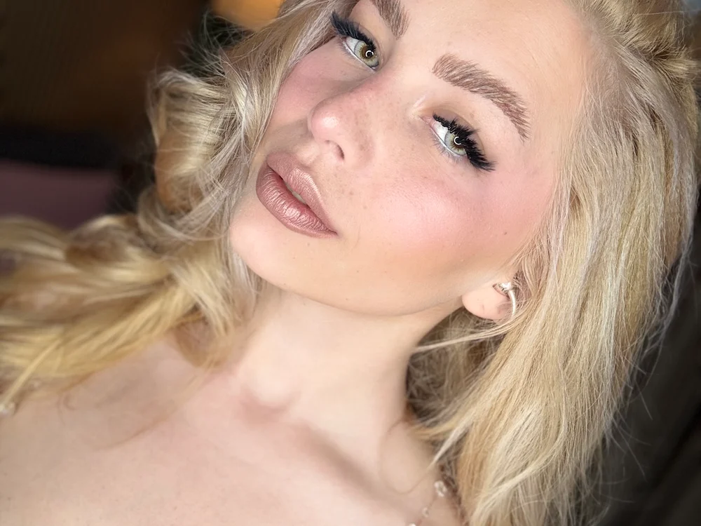 Offline XXX chat WhitneyAndrews