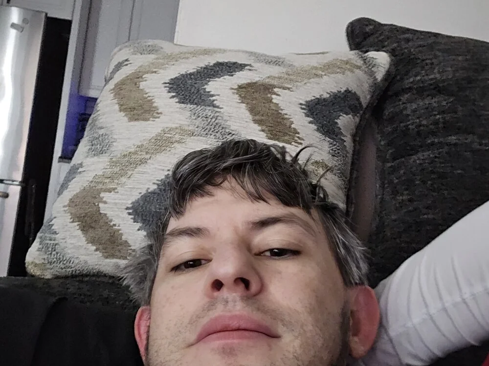 ThickDX777's Offline XXX Chat