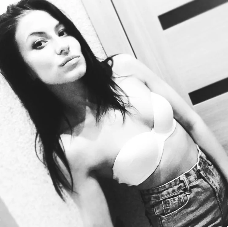IceCherry's Offline Chat Room