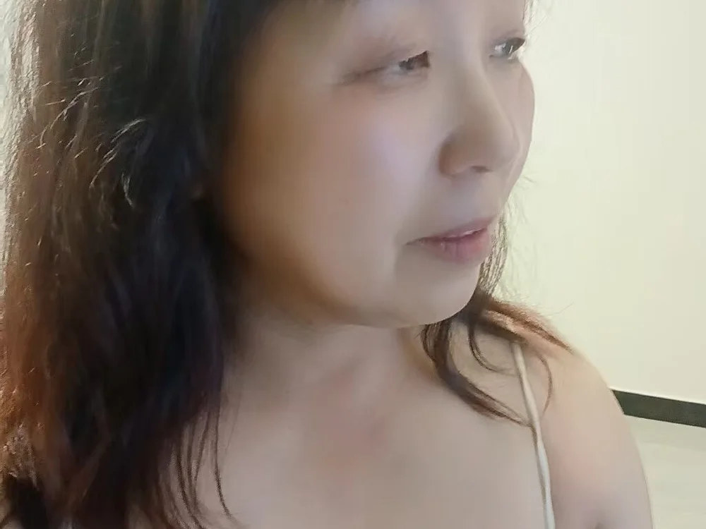 -yiyi11 offline chatrum
