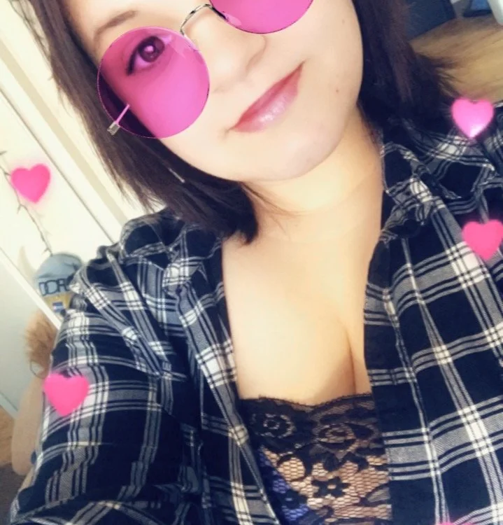 raebaby222's Offline XXX Chat