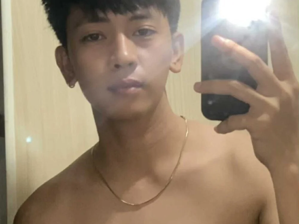 Chatroom XXX hors ligne de niel_cumshow