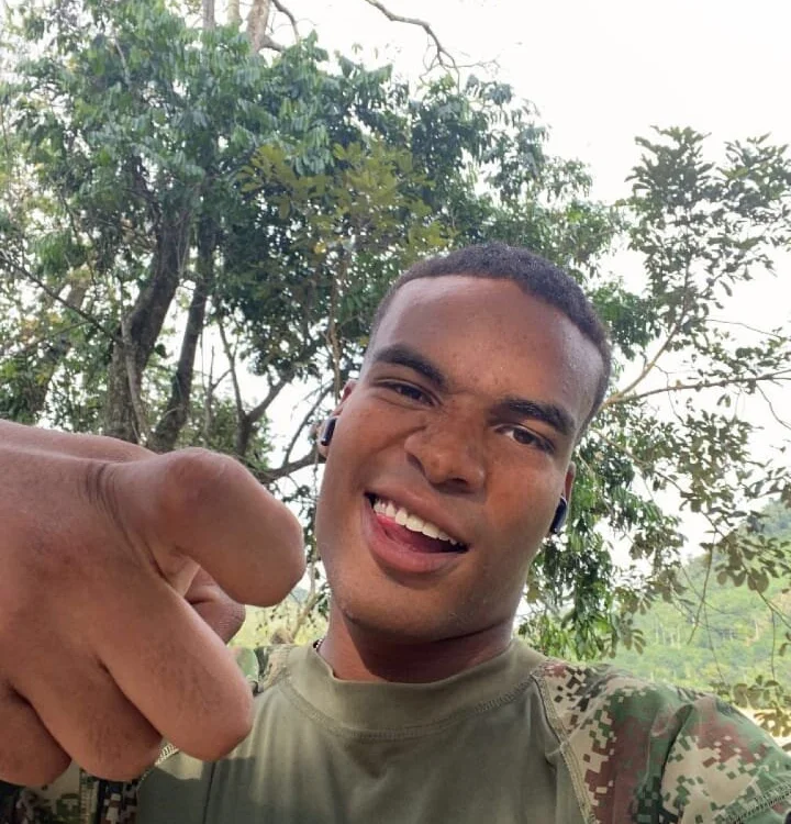 mrbrownx03 offline chatrum