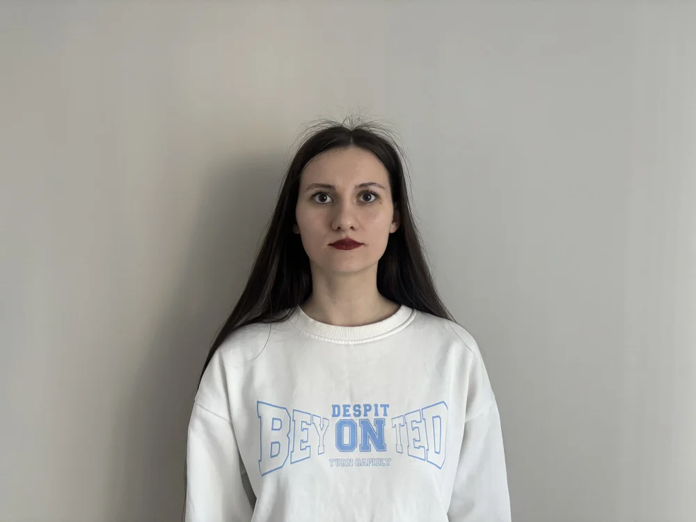 MoiraGrine offline chatrum