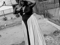 Модель phindili646