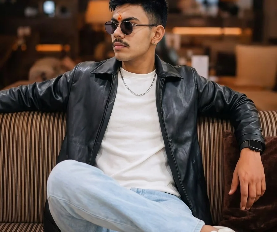 RohanGupta843331n Offline XXX chat