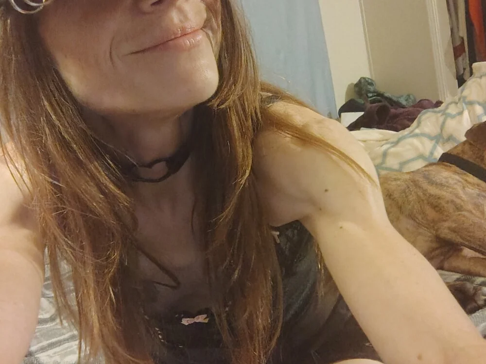 THATgirlUwont4get offline XXX-chatje