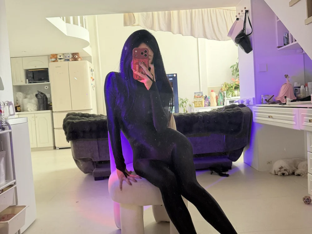 Chineseladyboy 离线XXX聊天