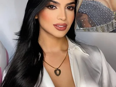 ISA_BELLA_VZL Offline XXX-chat