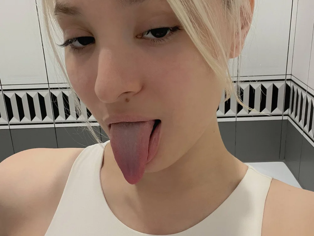 BarbaraGreen Offline XXX-Chat