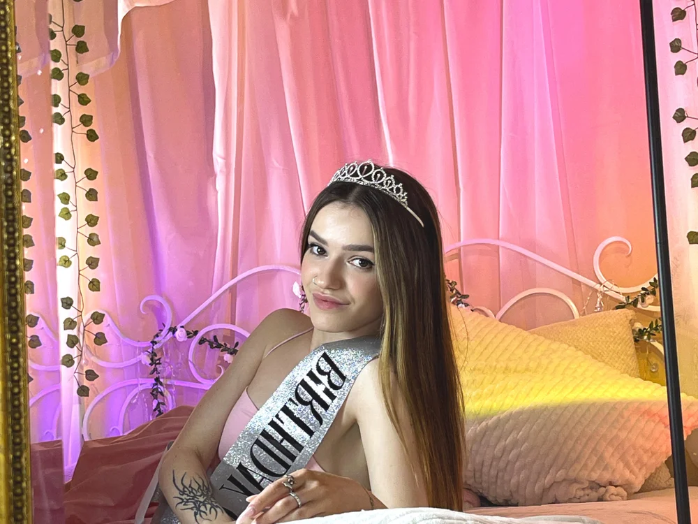 E_l_i_z_e_ Adlı Modelin Çevrimdışı XXX Sohbeti