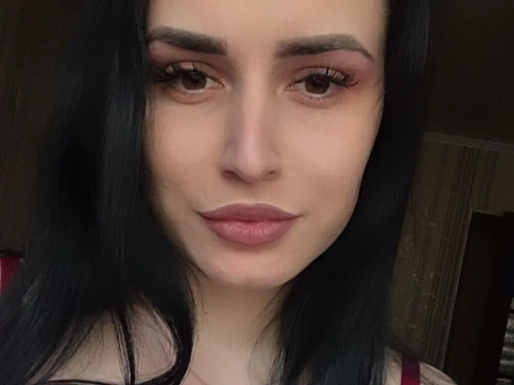 NikkyToy's Offline Chat Room