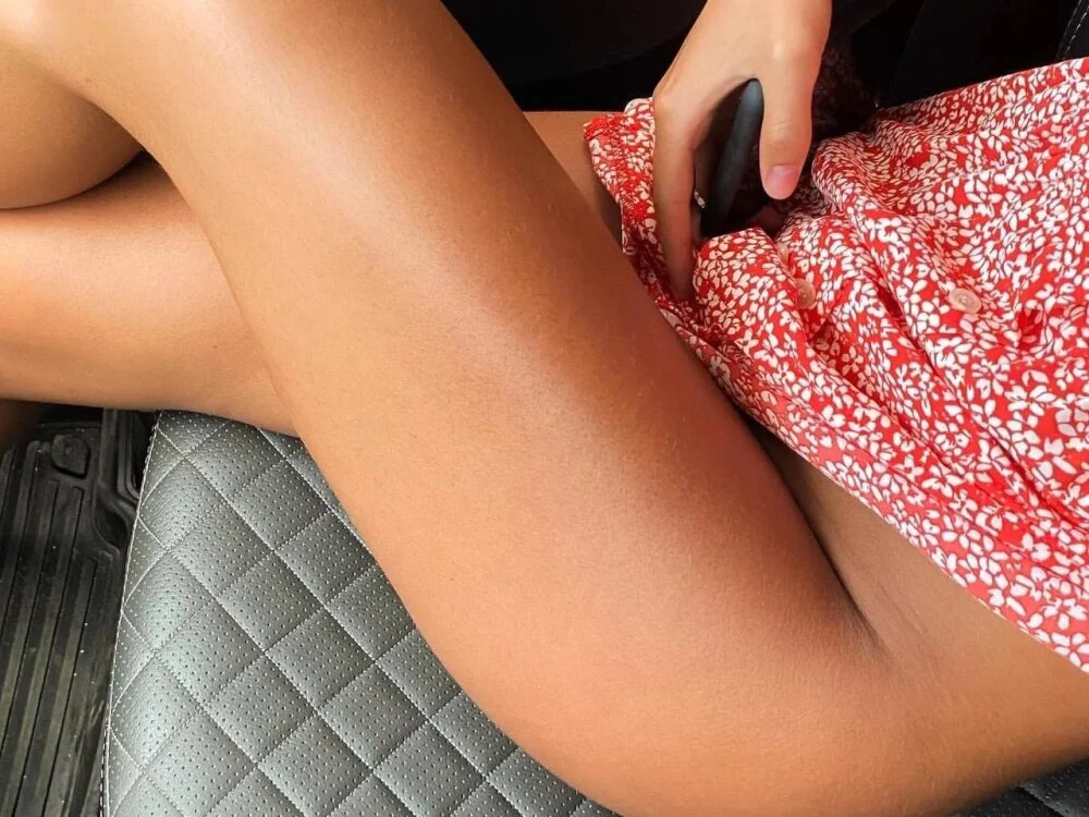 JuliaMorganssn Offline XXX chat