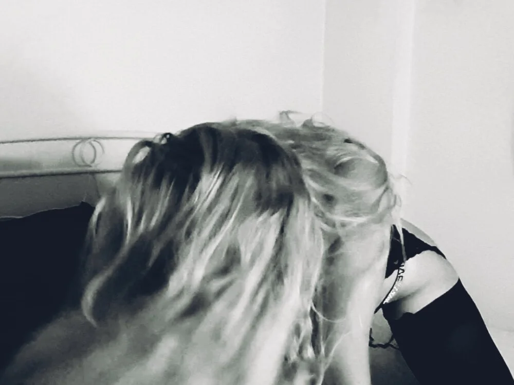 simoneonly4uのオフラインXXXチャット