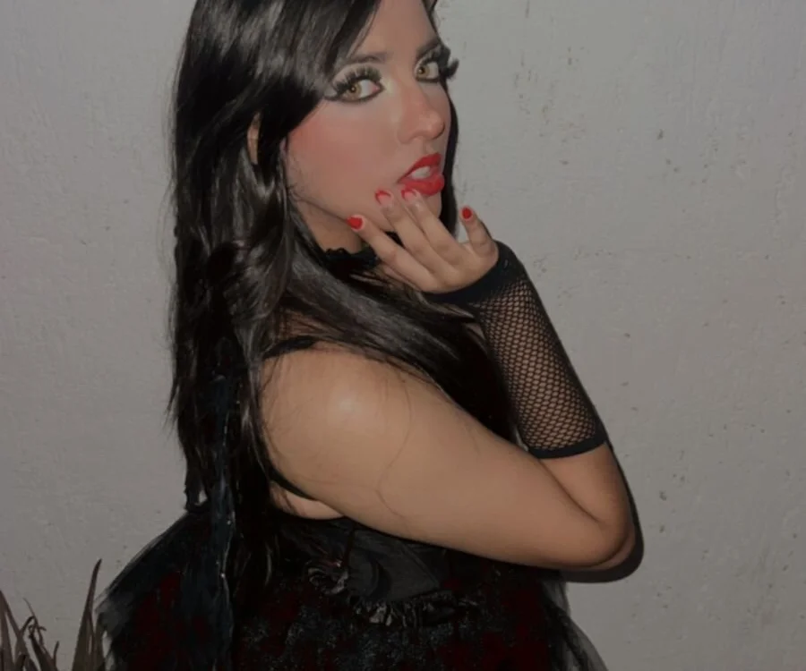 Latinam0mmy offline chatrum