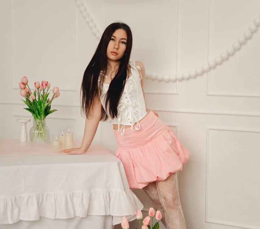 GeorgannVerplanckn Offline XXX chat