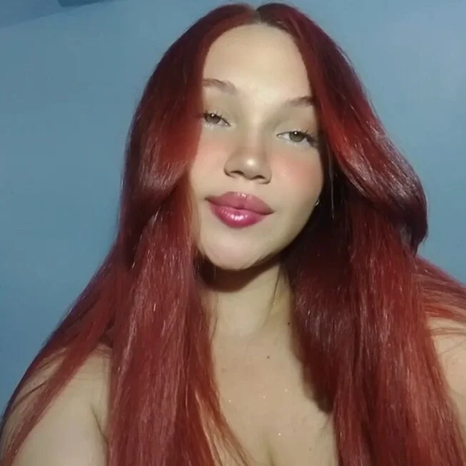 RedCurls' Offline Chat Room