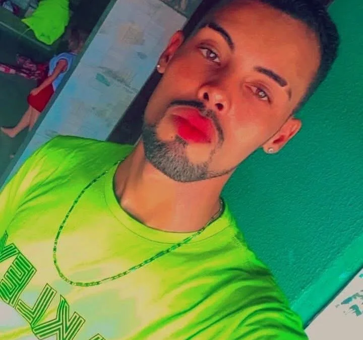 Alyssonstts 离线XXX聊天