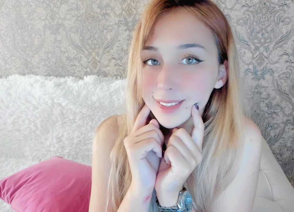 dia_summi's Offline Chat Room