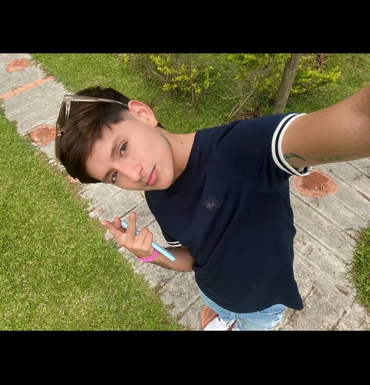 sweet_wallen's Offline XXX Chat