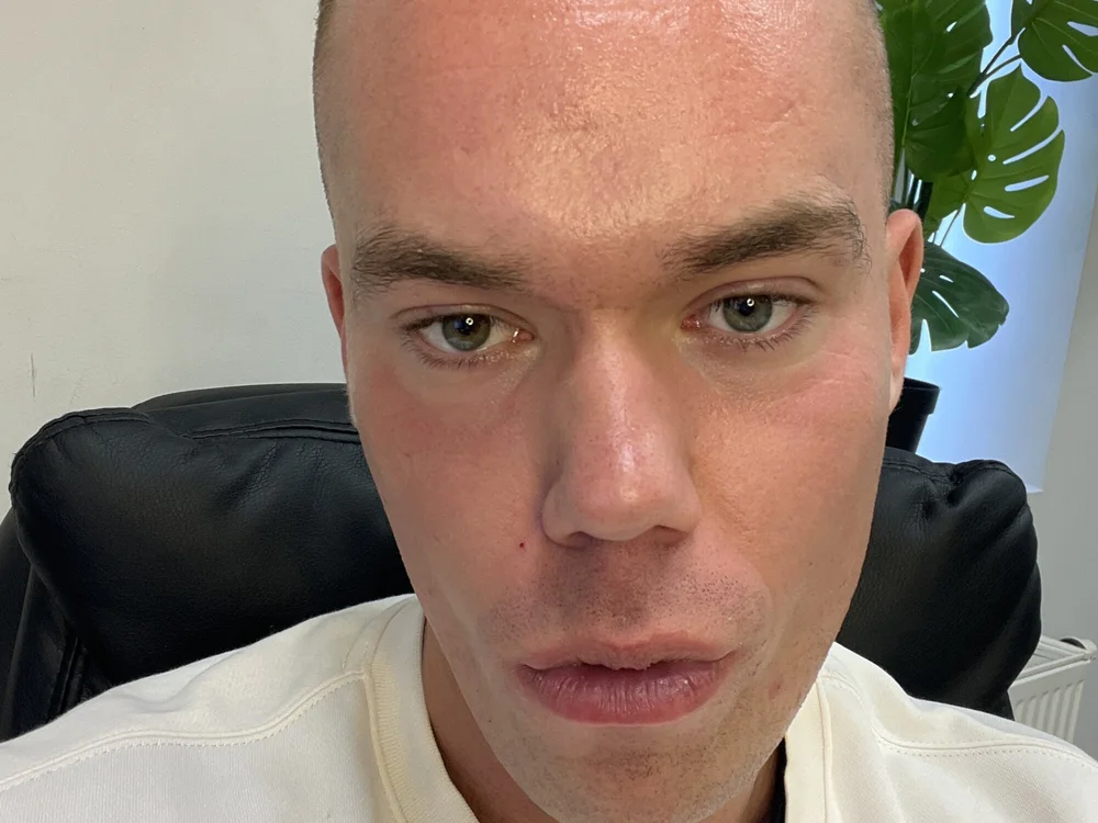 Nick_Caseyy's Offline XXX Chat