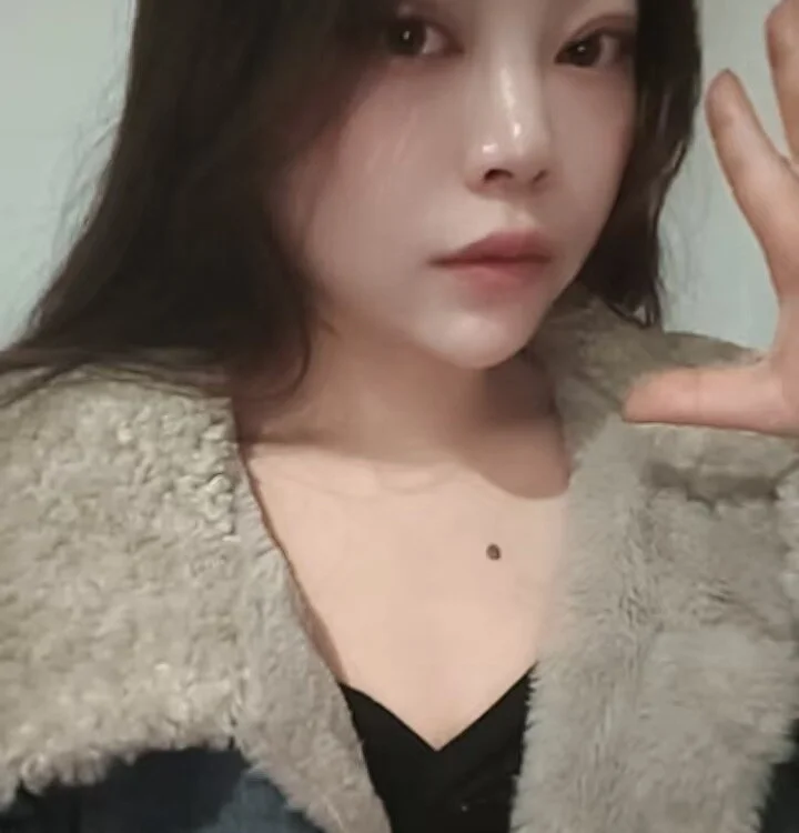 Offline chatovací místnost HDHCKDJ