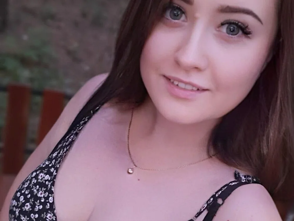 Anna__Gold offline chatrum