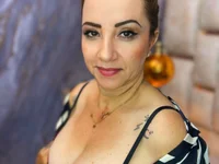 Milf_Drip's webcam live show
