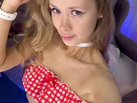 laracroftt1 Live XXX-Chat