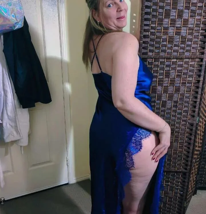 l4dyc4pricorn76: офлайн-секс-чат