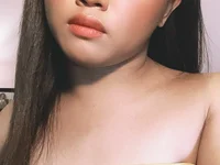 Модель JustineBIGCUM