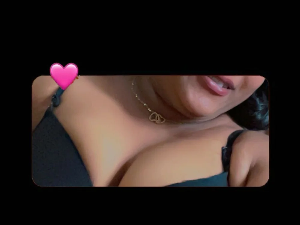 Kitttooo's most recent online preview