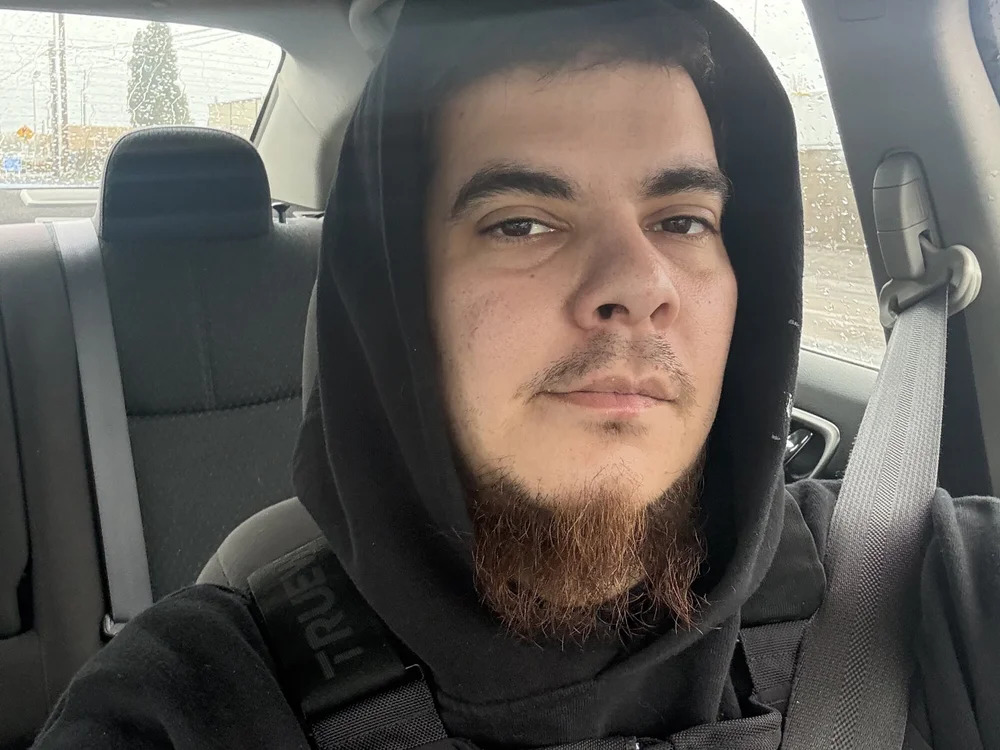 Jones0123's Offline Chat Room