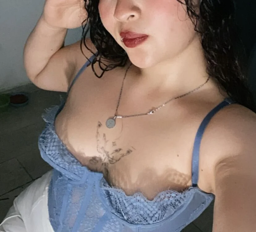 ZoeSinclair's Offline Chat Room