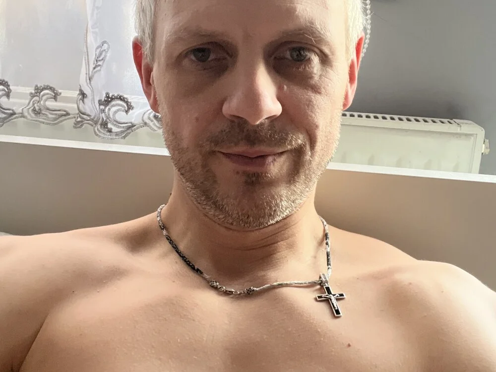 Offline XXX chat Arthur2288@xh