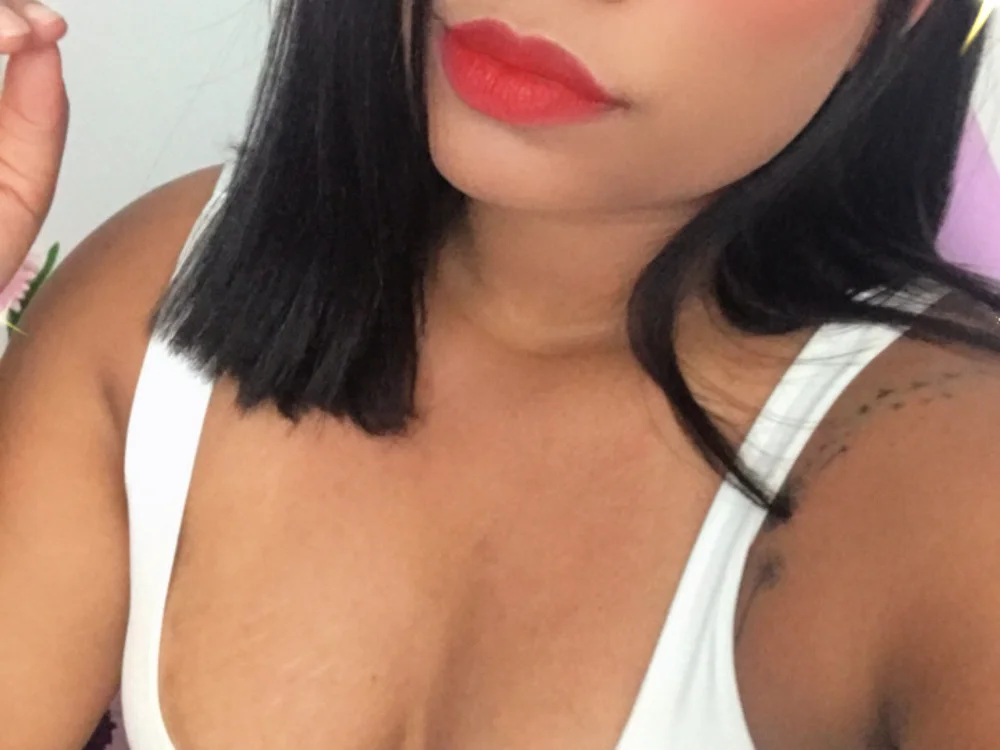 scarlett_203's Offline XXX Chat