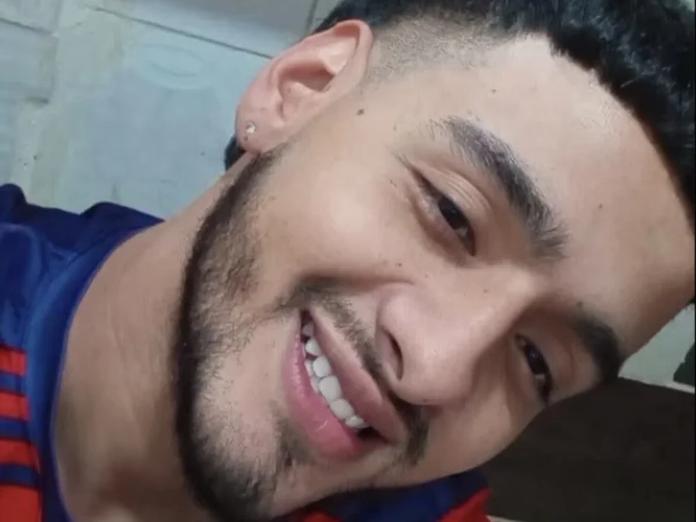 maxi_and_evan Offline XXX-Chat