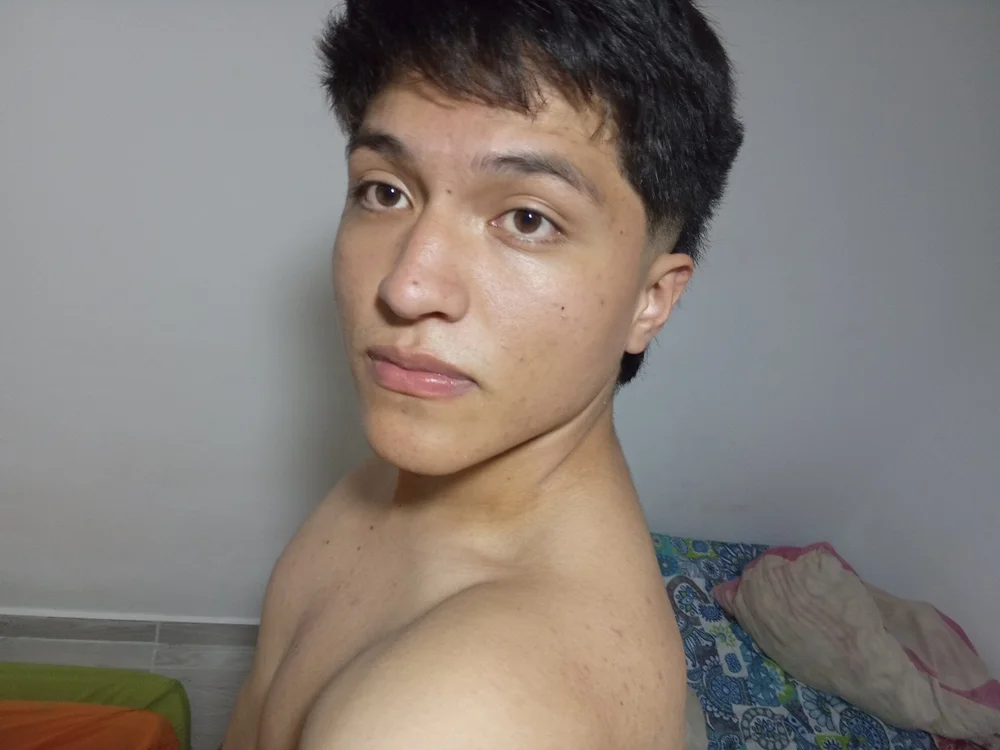 Offline chatovací místnost Nacho_Bonilla