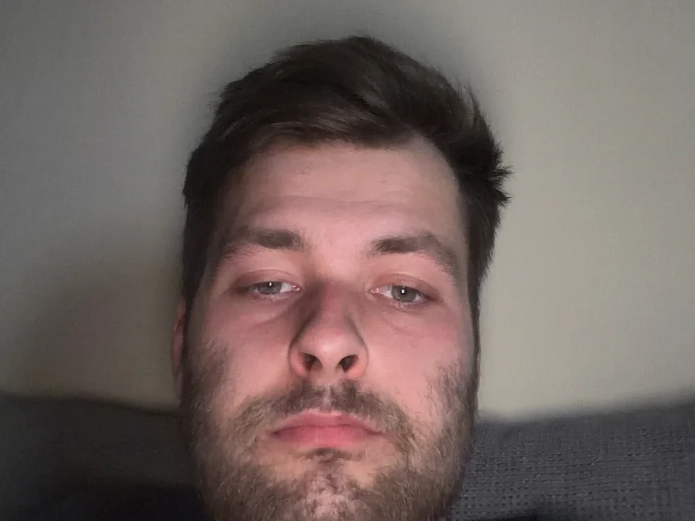 Dick161616 offline XXX-chatje