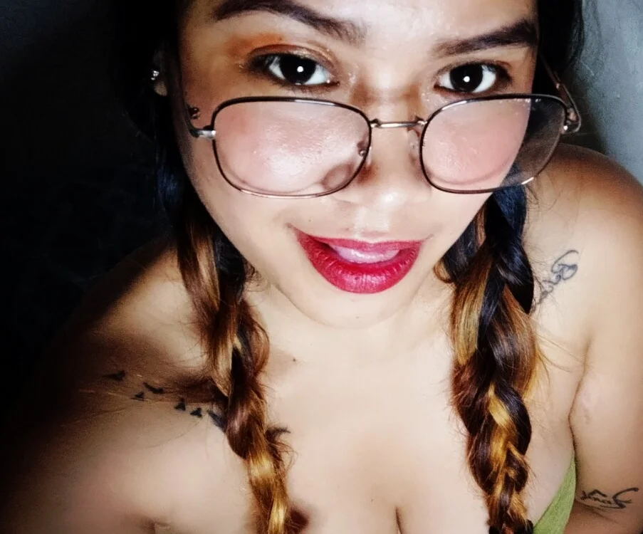 thaliaursxxx Obrolan XXX Offline