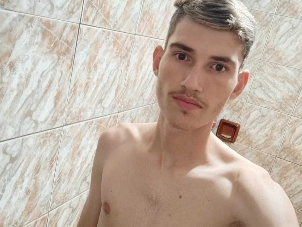 Wilians_1818 অফলাইন XXX চ্যাট