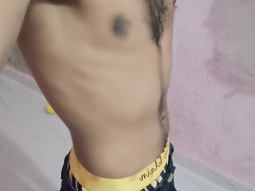 Arjun32village's Offline XXX Chat