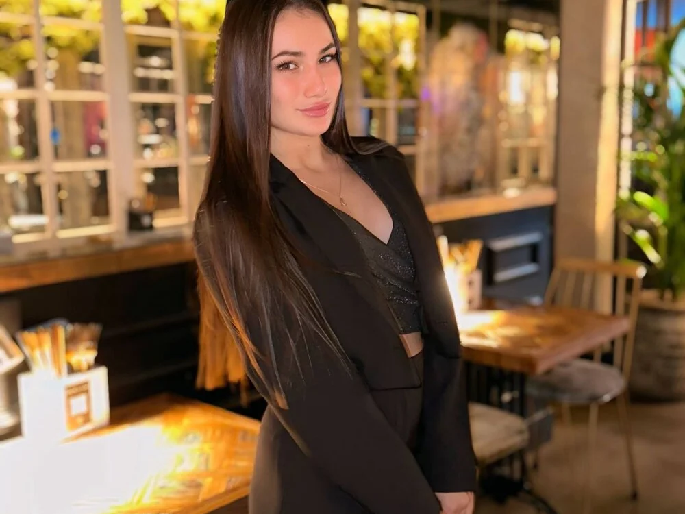 Chat XXX offline de MiraaLes