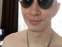 Модель strangerkinxx