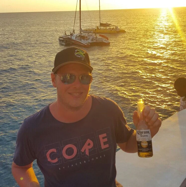 Offline XXX chat BigTomFun1