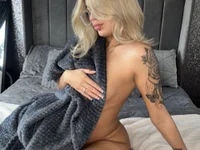 lucysprucey123xo's Offline Chat Room