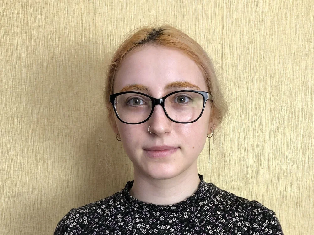 SueraRadiva's Offline Chat Room