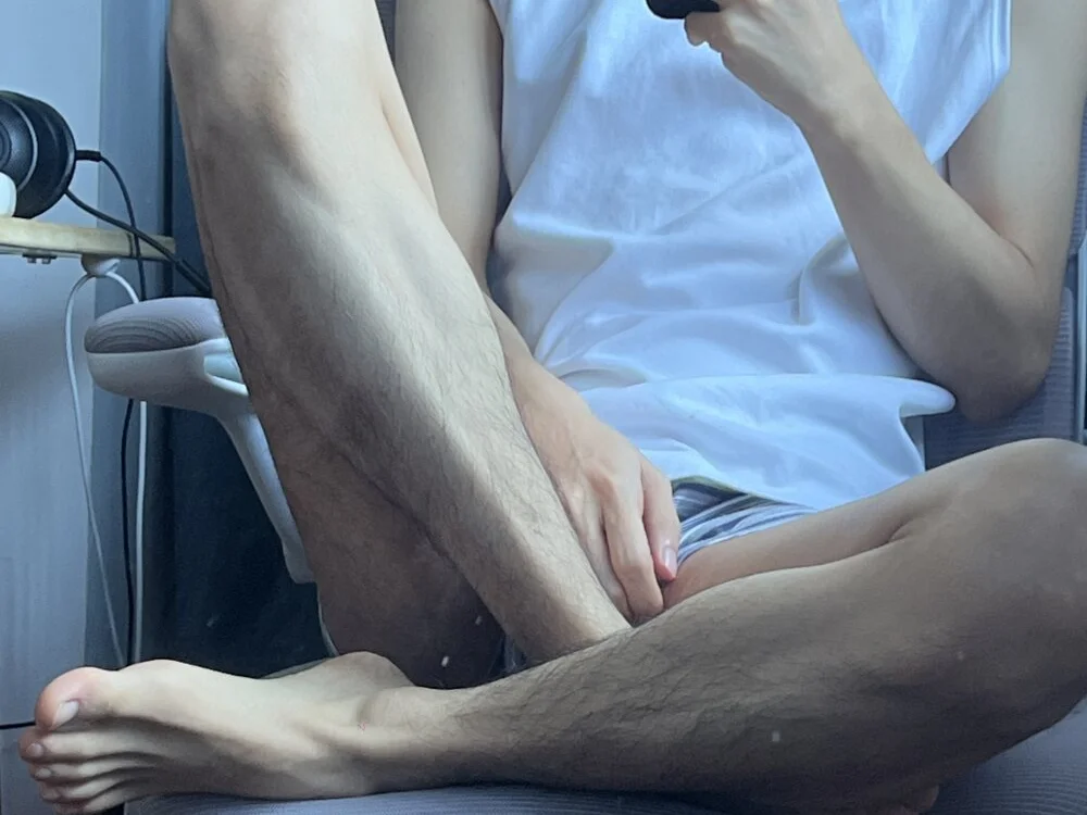 Gmoersaier's Offline XXX Chat