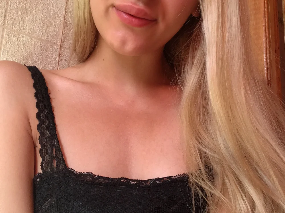 _Sladkaia_'s Offline XXX Chat