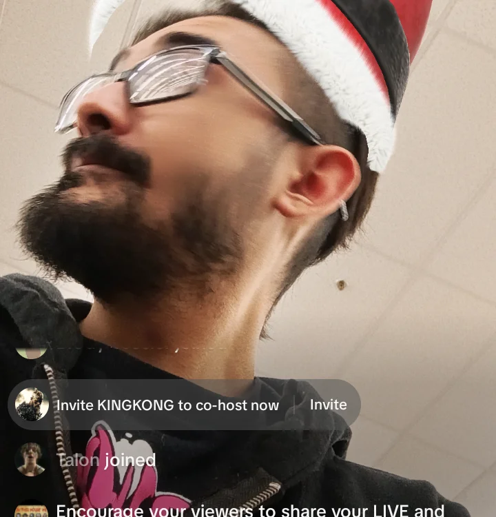 LoverGamer1's Offline XXX Chat